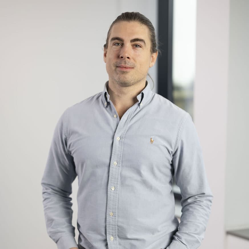 Portrait of Filip Hunger,  featured in episode 1 of Guru of Laying.