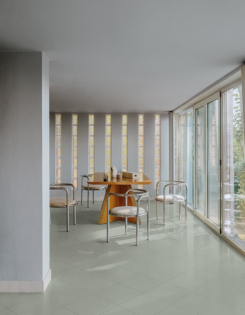 Pareti: Decor KK 25, Pavimento: Microresina Floor KK 46